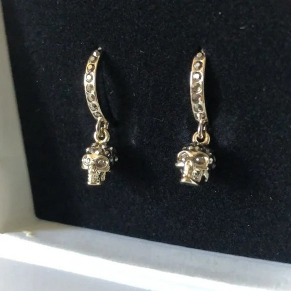 NIB AMQ ALEXANDER MCQUEEN Mini Skull Hoop Earrings - Picture 12 of 16